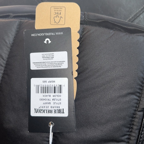 True religion crossbody backpack - Picture 8 of 9